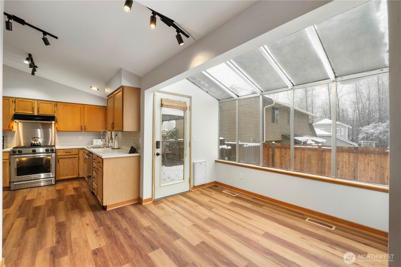 27630 130 Avenue SE, Kent, WA 98030-8866