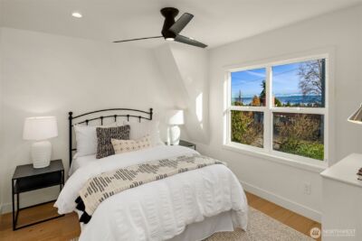 919 23rd Avenue E #A, Seattle, WA 98112-3550 - Photo 17