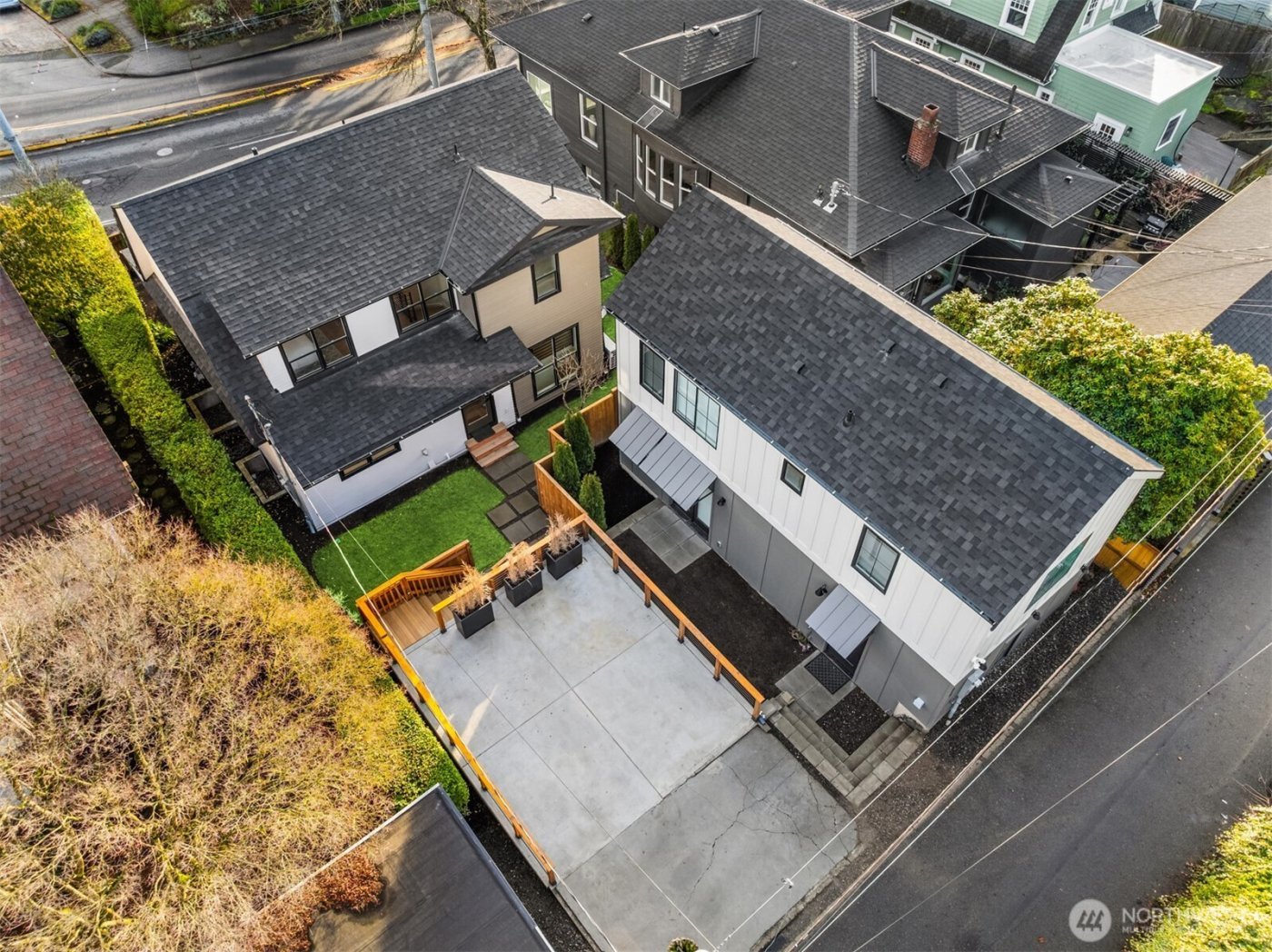 919 23rd Avenue E #A, Seattle, WA 98112-3550