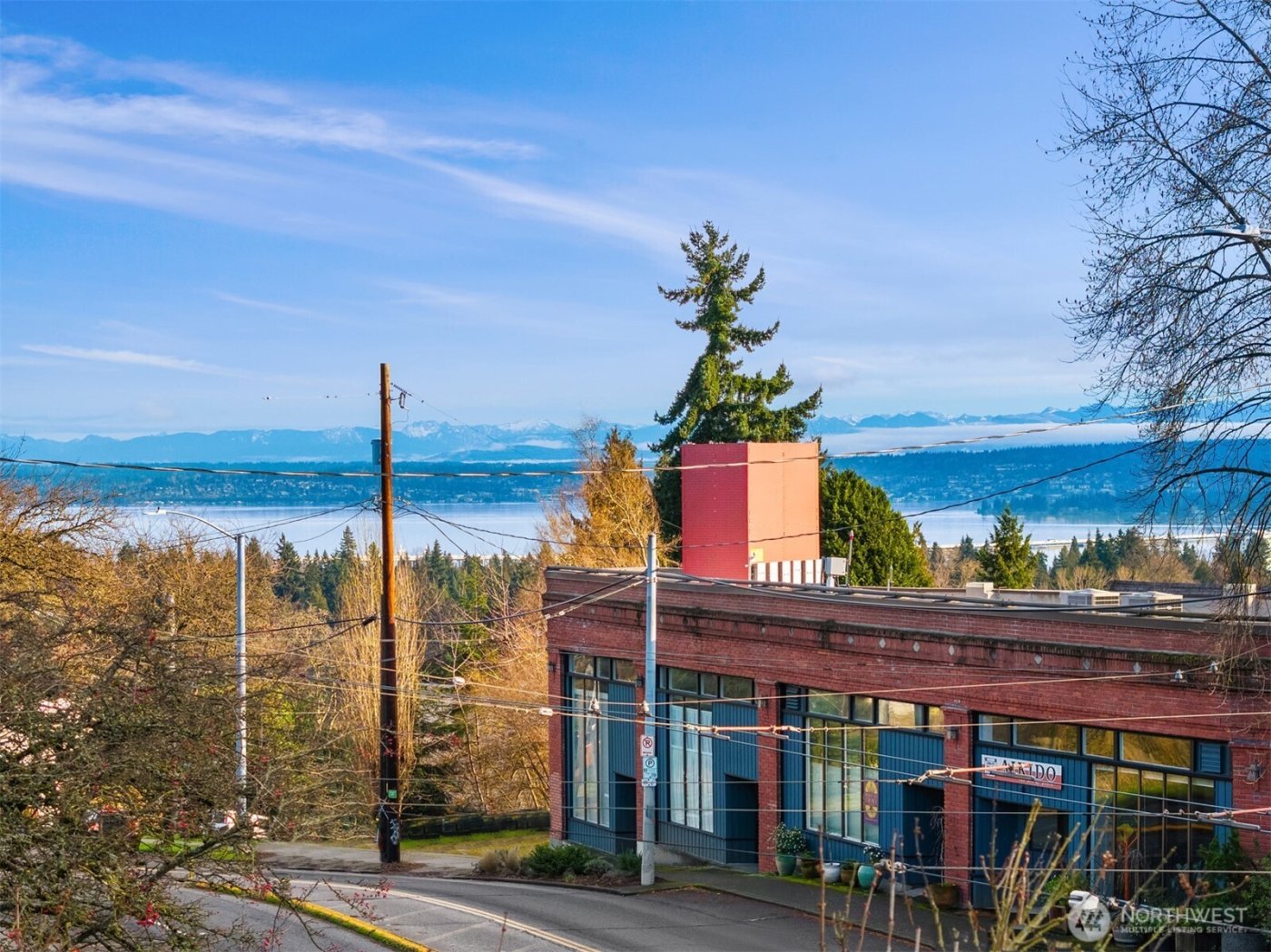919 23rd Avenue E #A, Seattle, WA 98112-3550