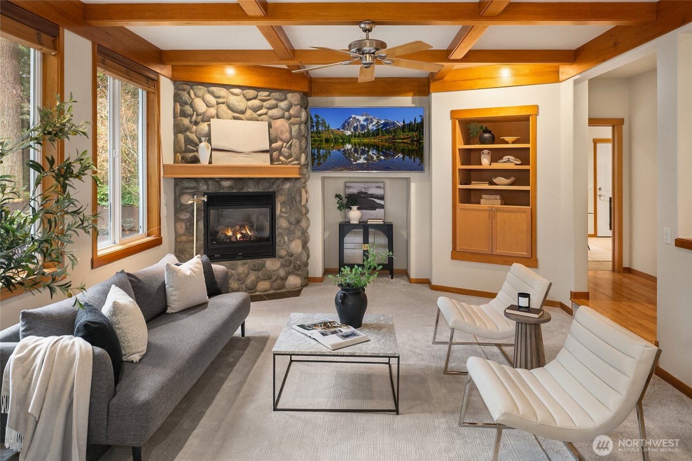 28927 230th Avenue SE, Black Diamond, WA 98010-1716