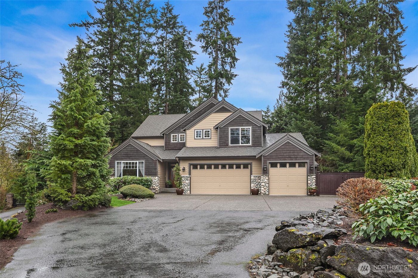 28927 230th Avenue SE, Black Diamond, WA 98010-1716