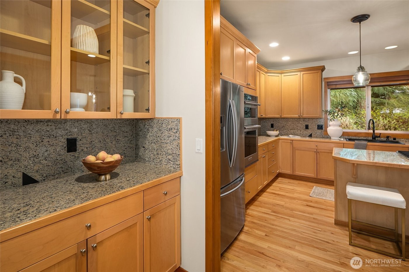 28927 230th Avenue SE, Black Diamond, WA 98010-1716