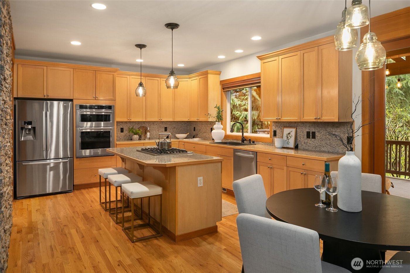 28927 230th Avenue SE, Black Diamond, WA 98010-1716