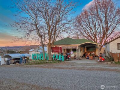 111 Young Street , Grand Coulee, WA 99133 - Photo 1