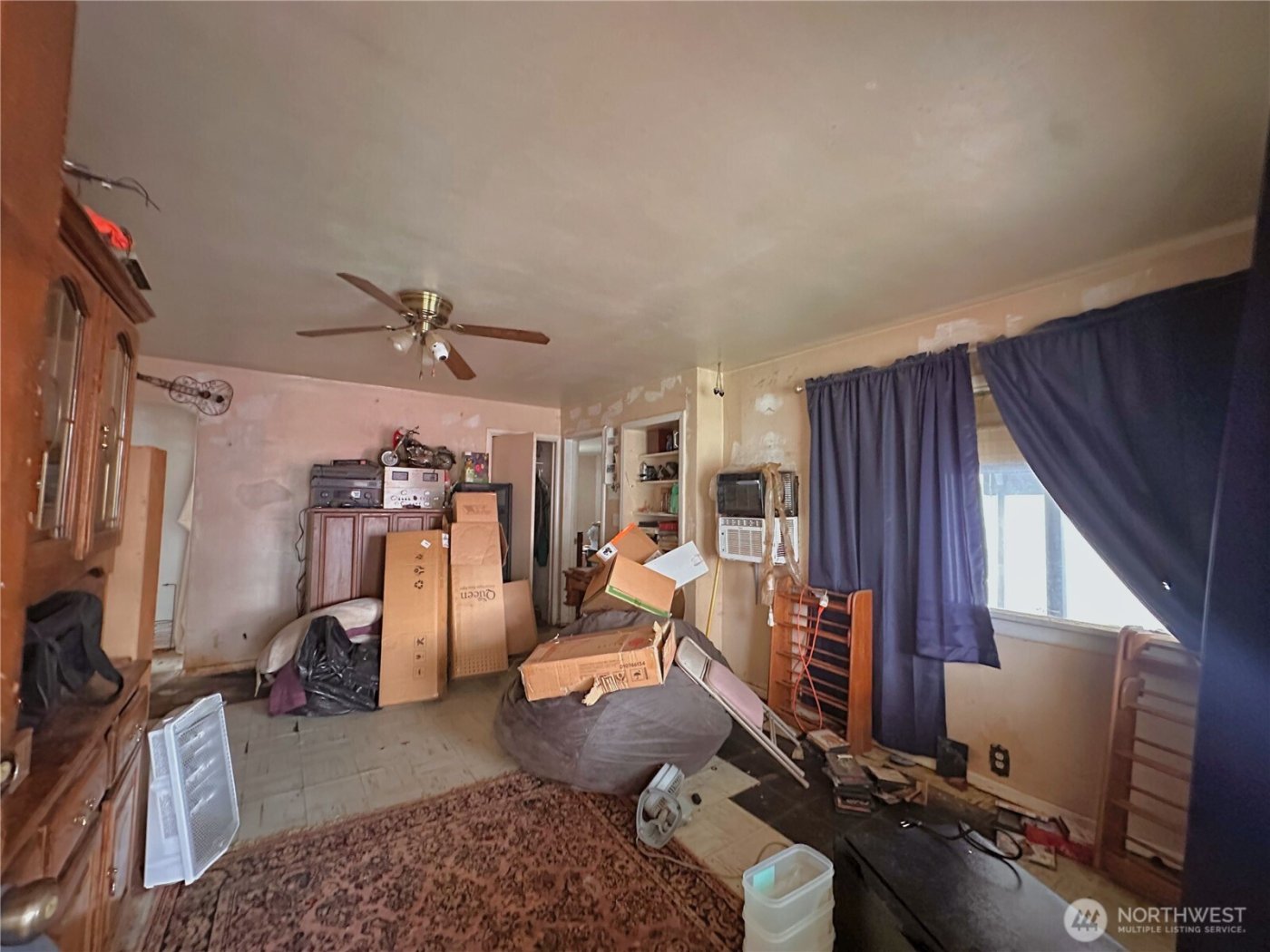 111 Young Street , Grand Coulee, WA 99133