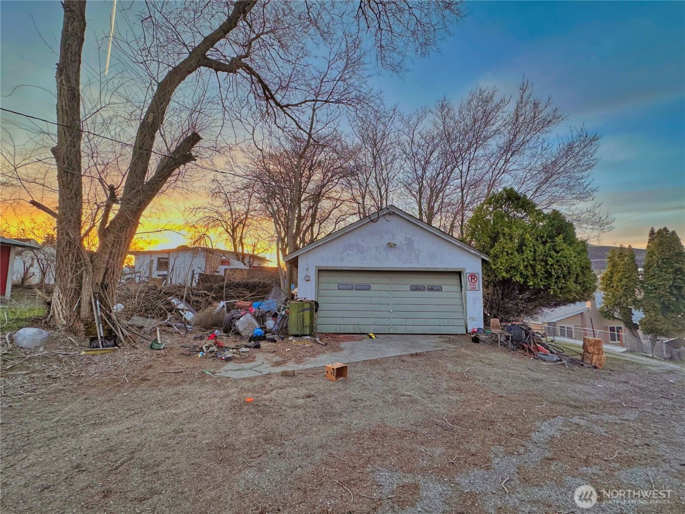 111 Young Street , Grand Coulee, WA 99133