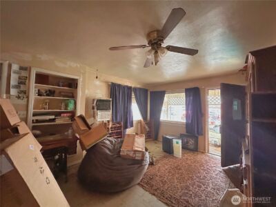 111 Young Street , Grand Coulee, WA 99133 - Photo 10