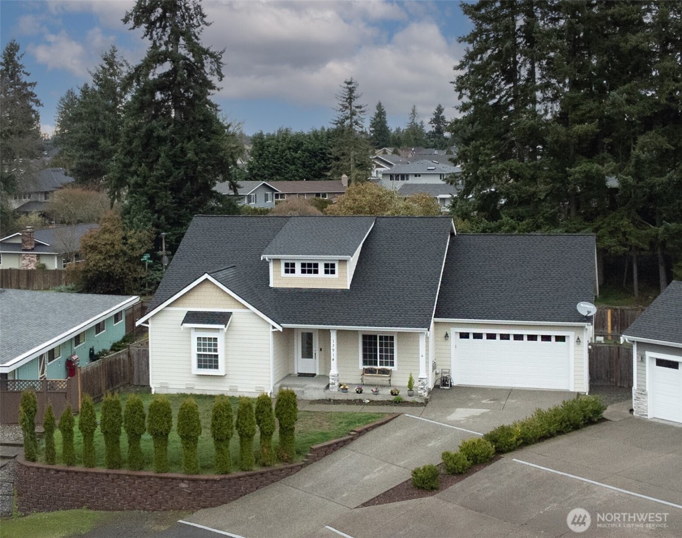 13914 SE 136th Pl , Renton, WA 98059-5419