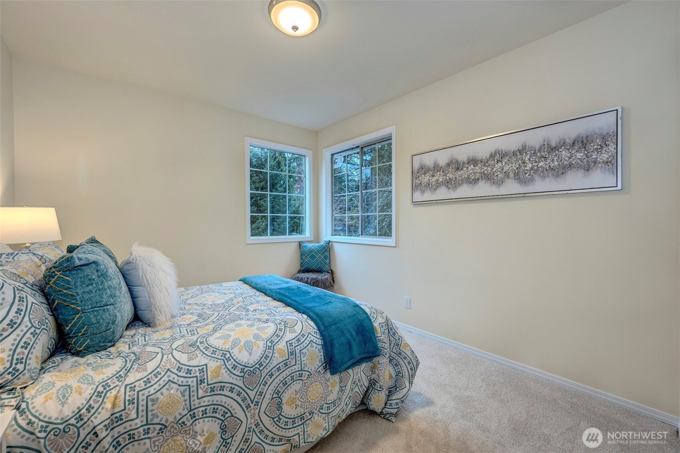 13133 NE 74th Street , Kirkland, WA 98033-8300