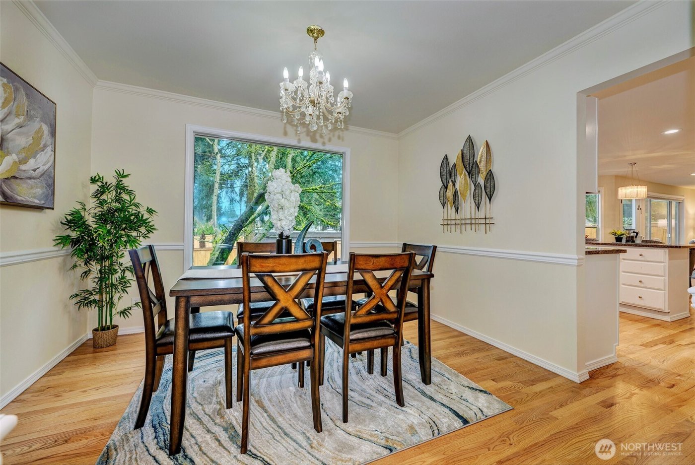 13133 NE 74th Street , Kirkland, WA 98033-8300