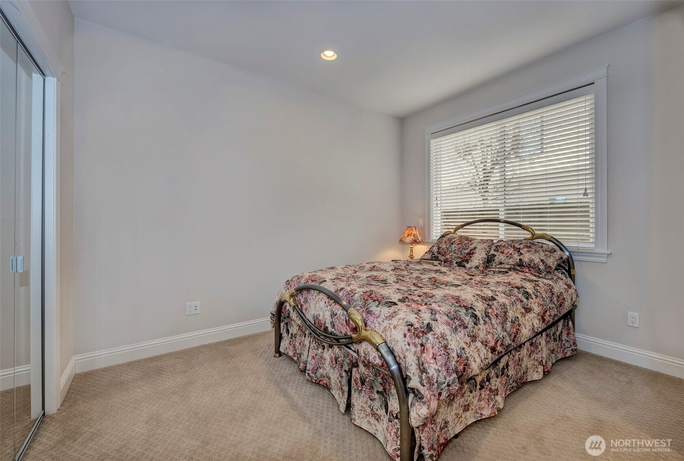 14770 NE 60th Court , Redmond, WA 98052-5316