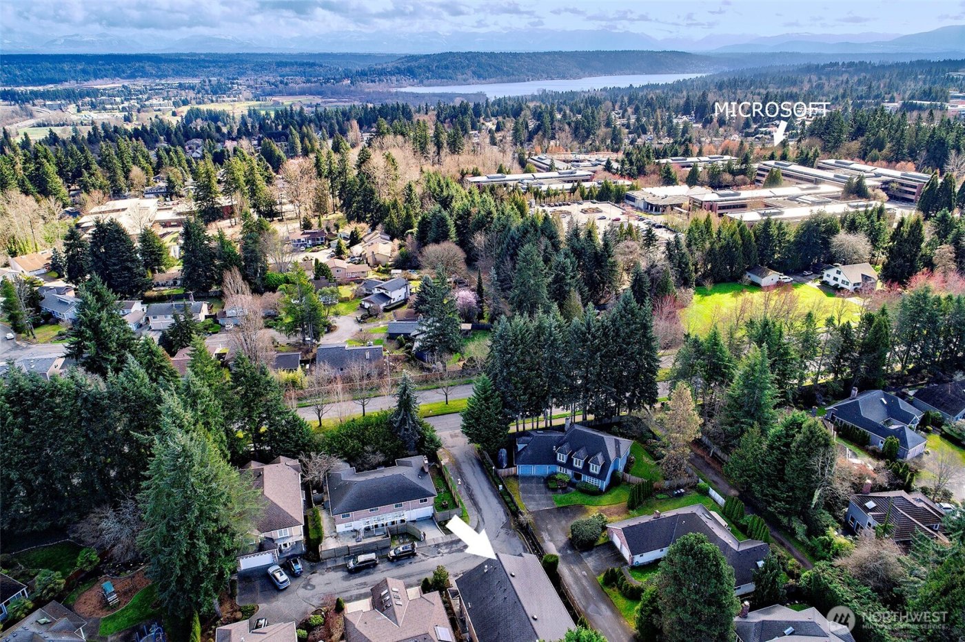 14770 NE 60th Court , Redmond, WA 98052-5316