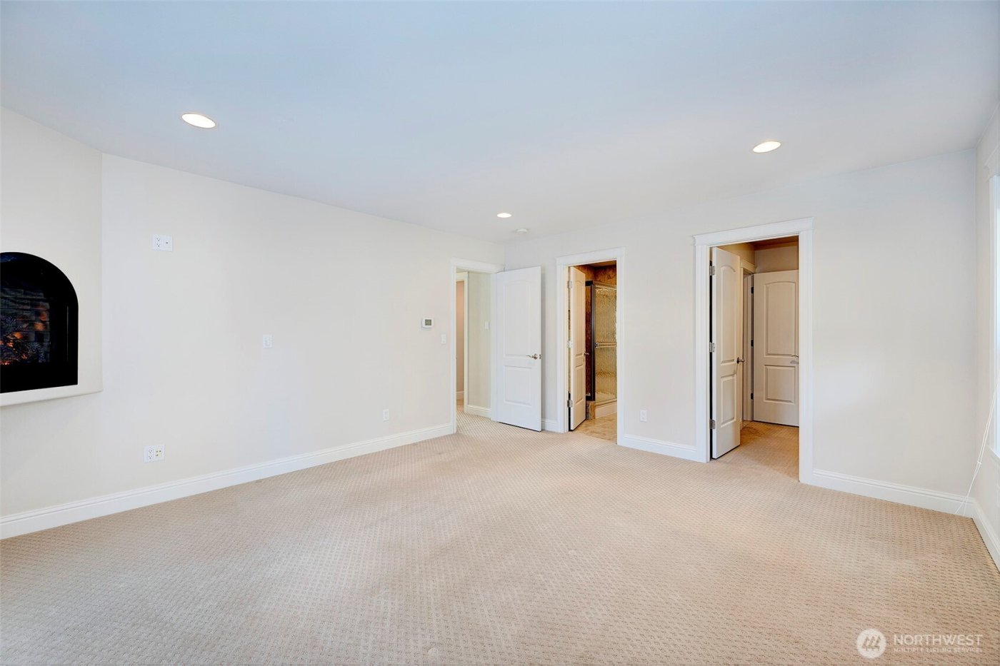 14770 NE 60th Court , Redmond, WA 98052-5316