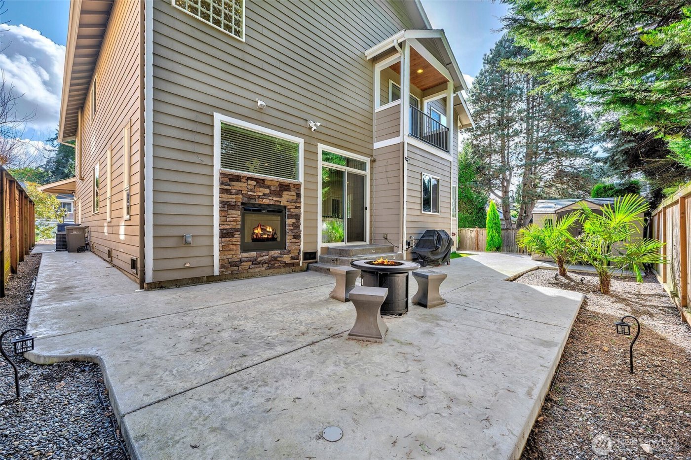 14770 NE 60th Court , Redmond, WA 98052-5316