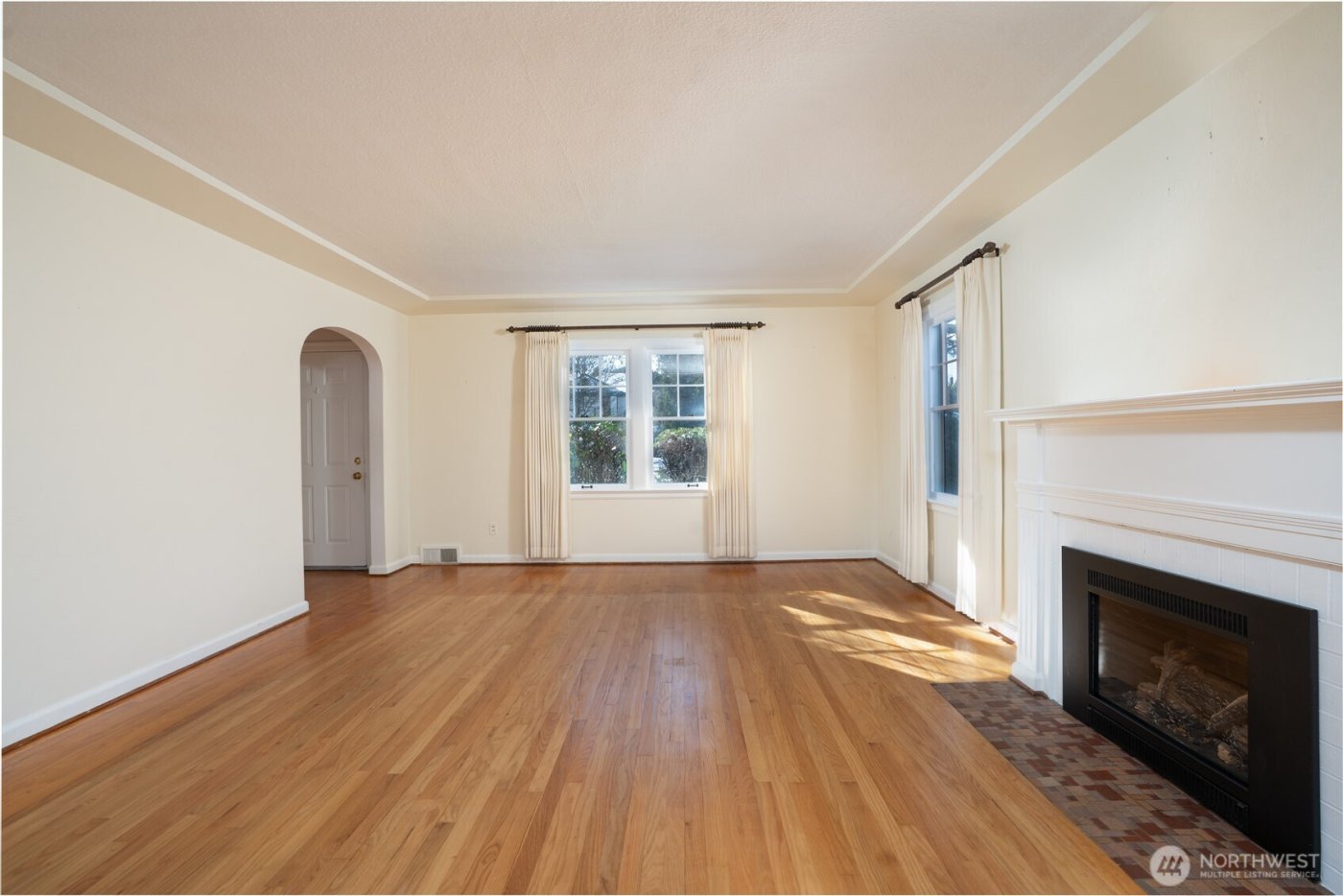 2119 N Union Avenue , Tacoma, WA 98406