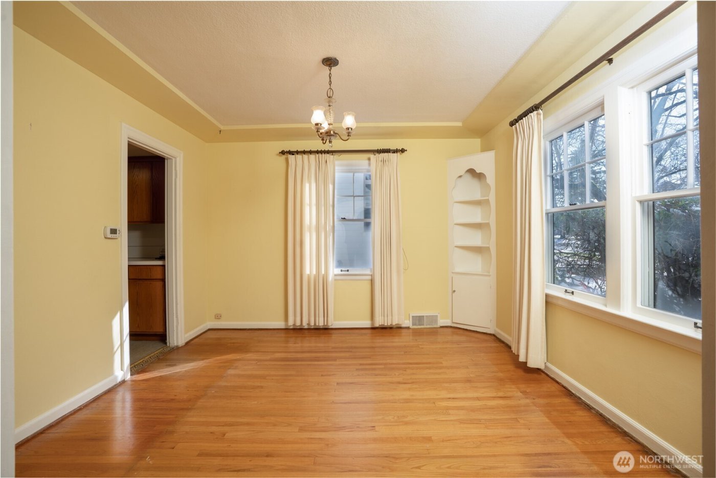 2119 N Union Avenue , Tacoma, WA 98406