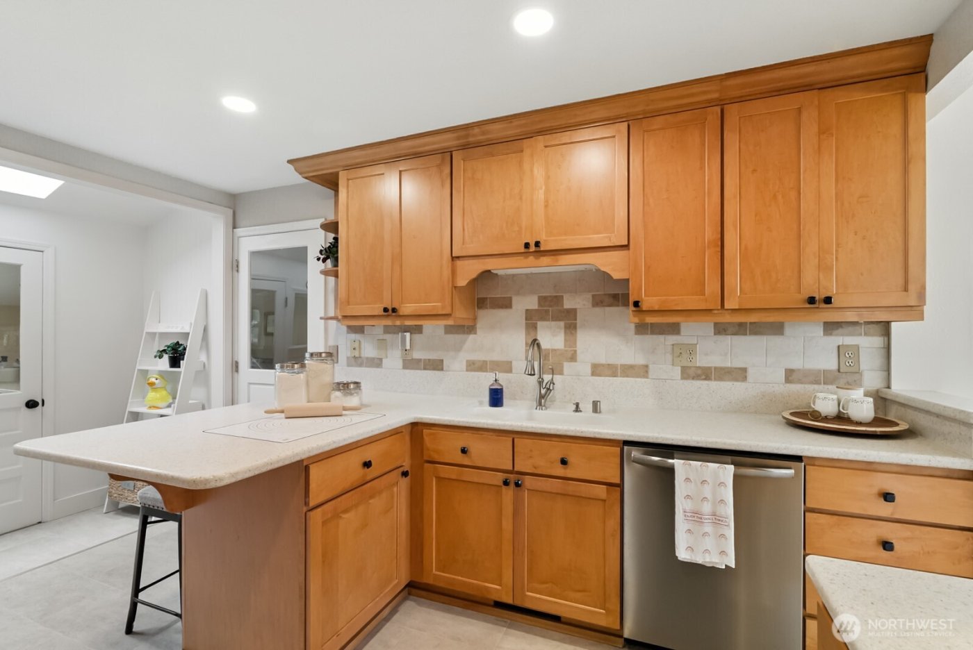 501 3rd Street , Steilacoom, WA 98388