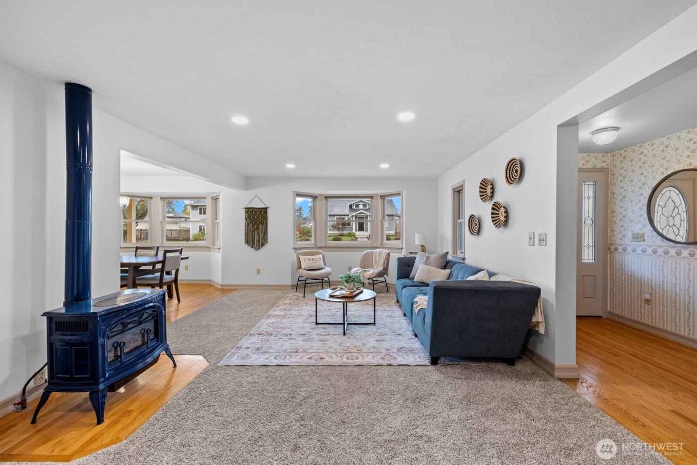 501 3rd Street , Steilacoom, WA 98388