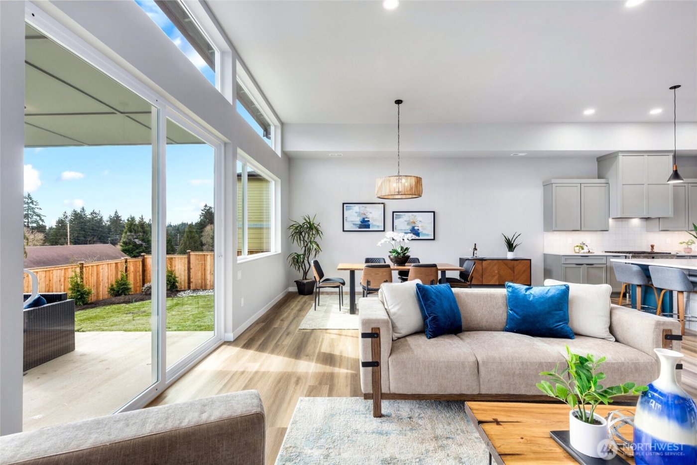 10035 NE 196th. Place , Bothell, WA 98011