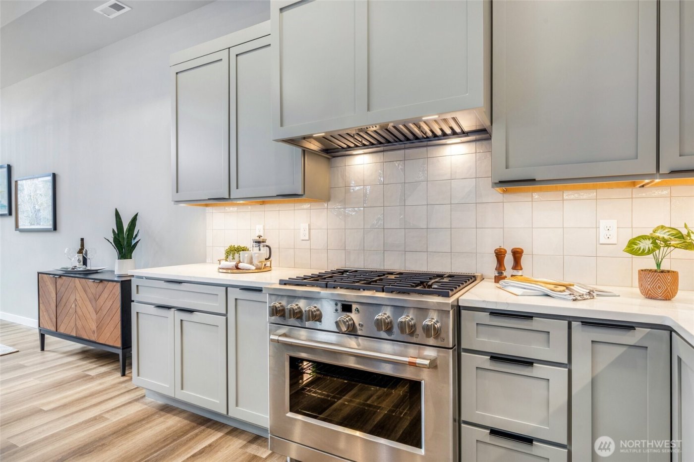 10035 NE 196th. Place , Bothell, WA 98011