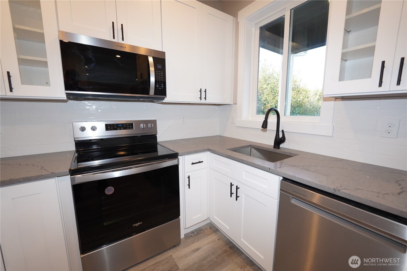 30410 H Street , Ocean Park, WA 98640