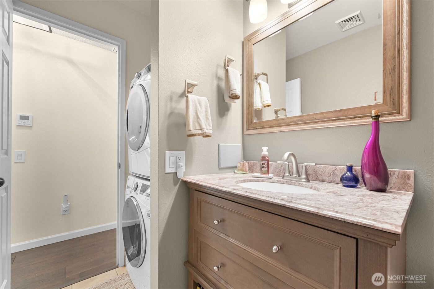 1348 Chuckanut Drive , Bellingham, WA 98229