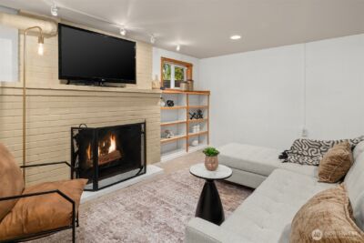 11340 Alton Avenue NE, Seattle, WA 98125 - Photo 17