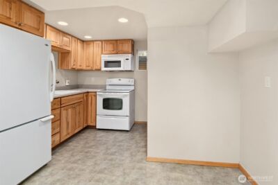 11340 Alton Avenue NE, Seattle, WA 98125 - Photo 21