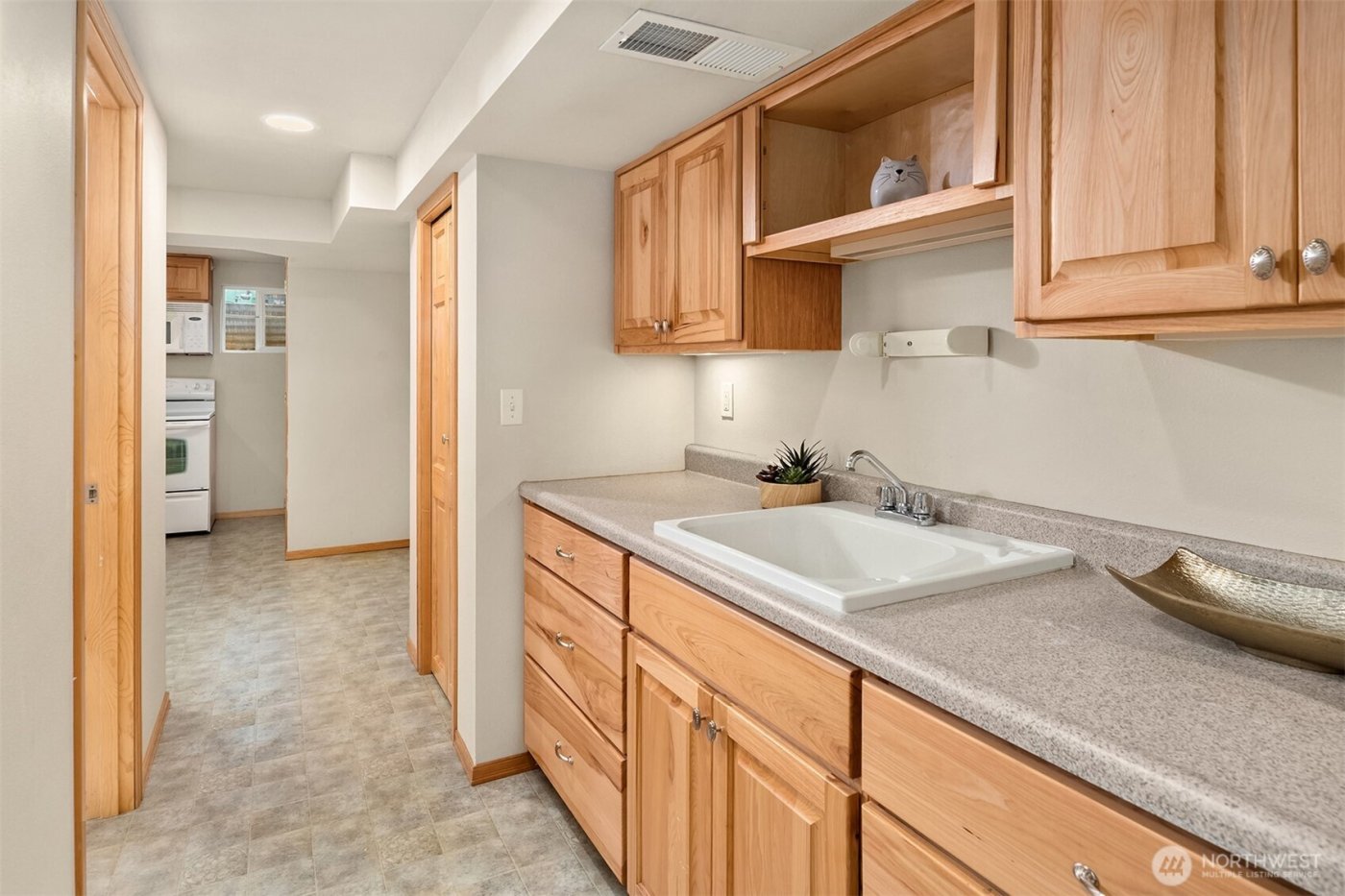 11340 Alton Avenue NE, Seattle, WA 98125