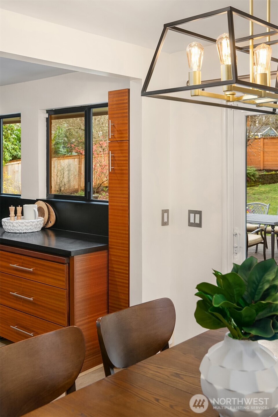 11340 Alton Avenue NE, Seattle, WA 98125