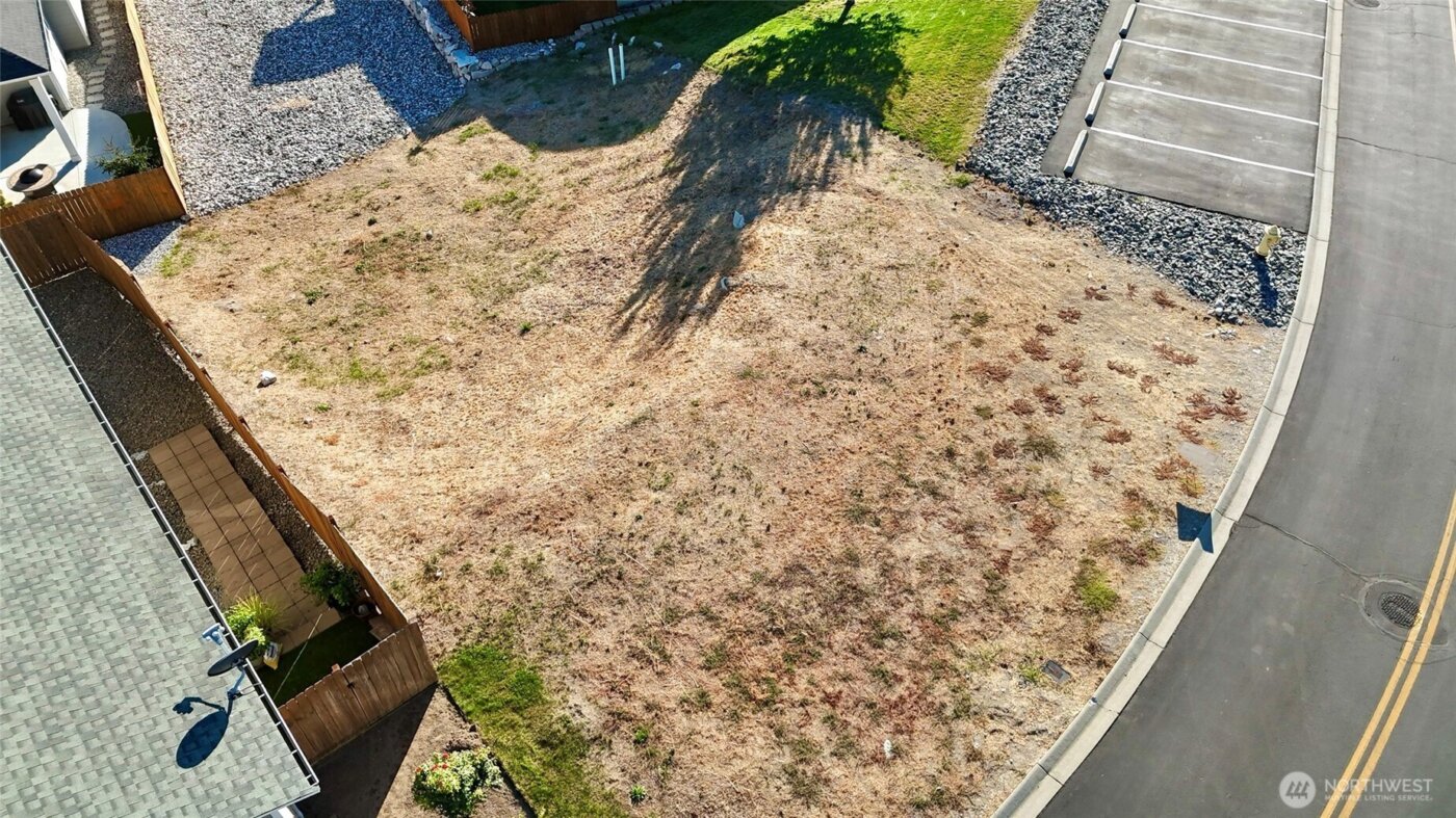 516 Village Drive , Manson, WA 98831