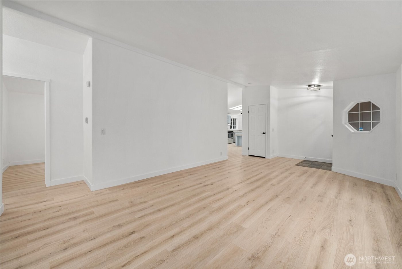 3643 SE Engledow Lane , Port Orchard, WA 98367