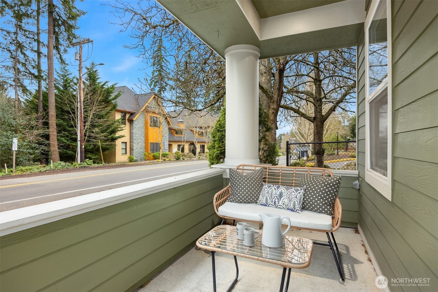 300 Wyatt Way NE #1, Bainbridge Island, WA 98110