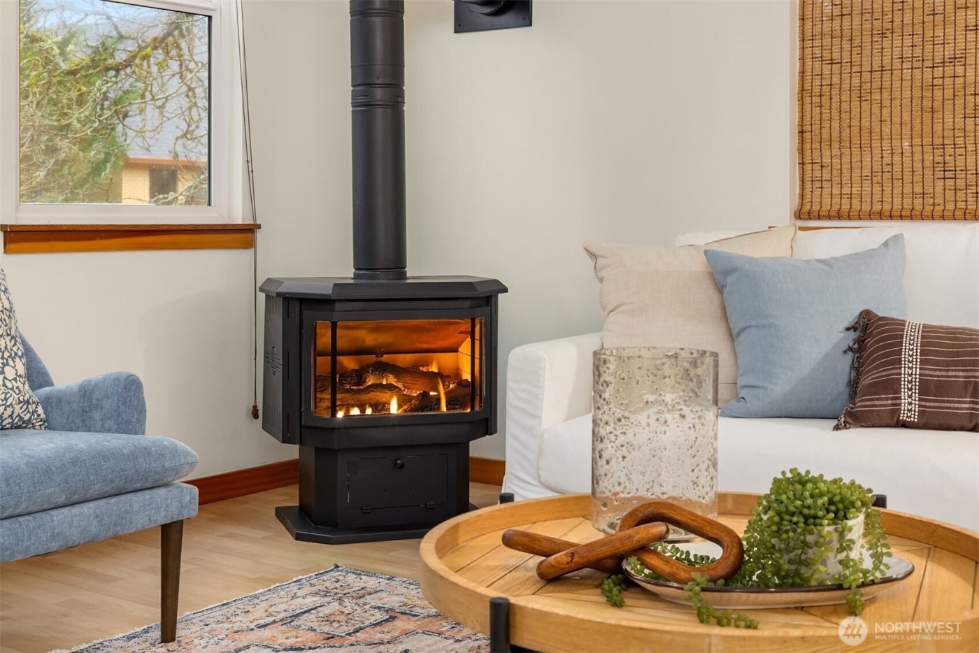 300 Wyatt Way NE #1, Bainbridge Island, WA 98110