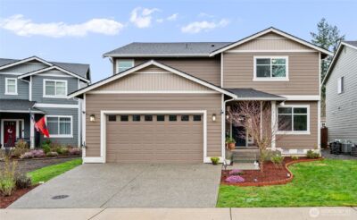 711 10th St , Sultan, WA 98294