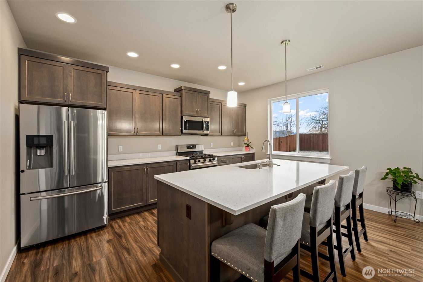 711 10th St , Sultan, WA 98294