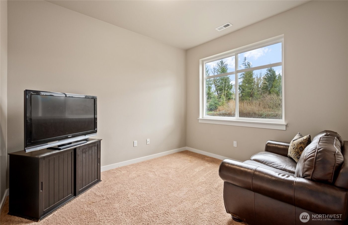 711 10th St , Sultan, WA 98294