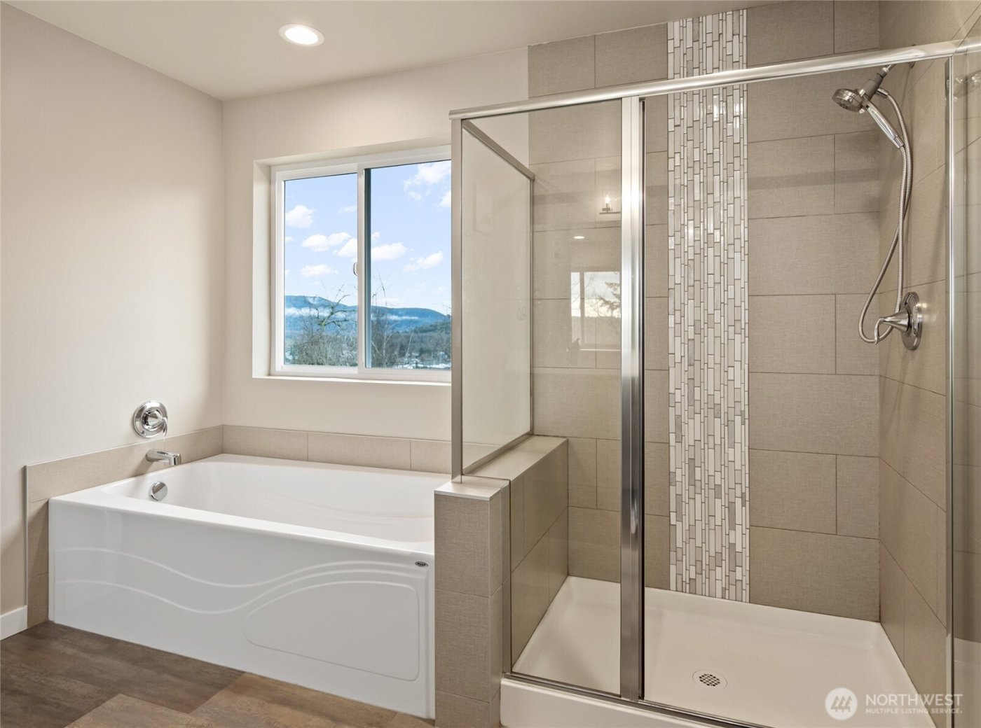 711 10th St , Sultan, WA 98294