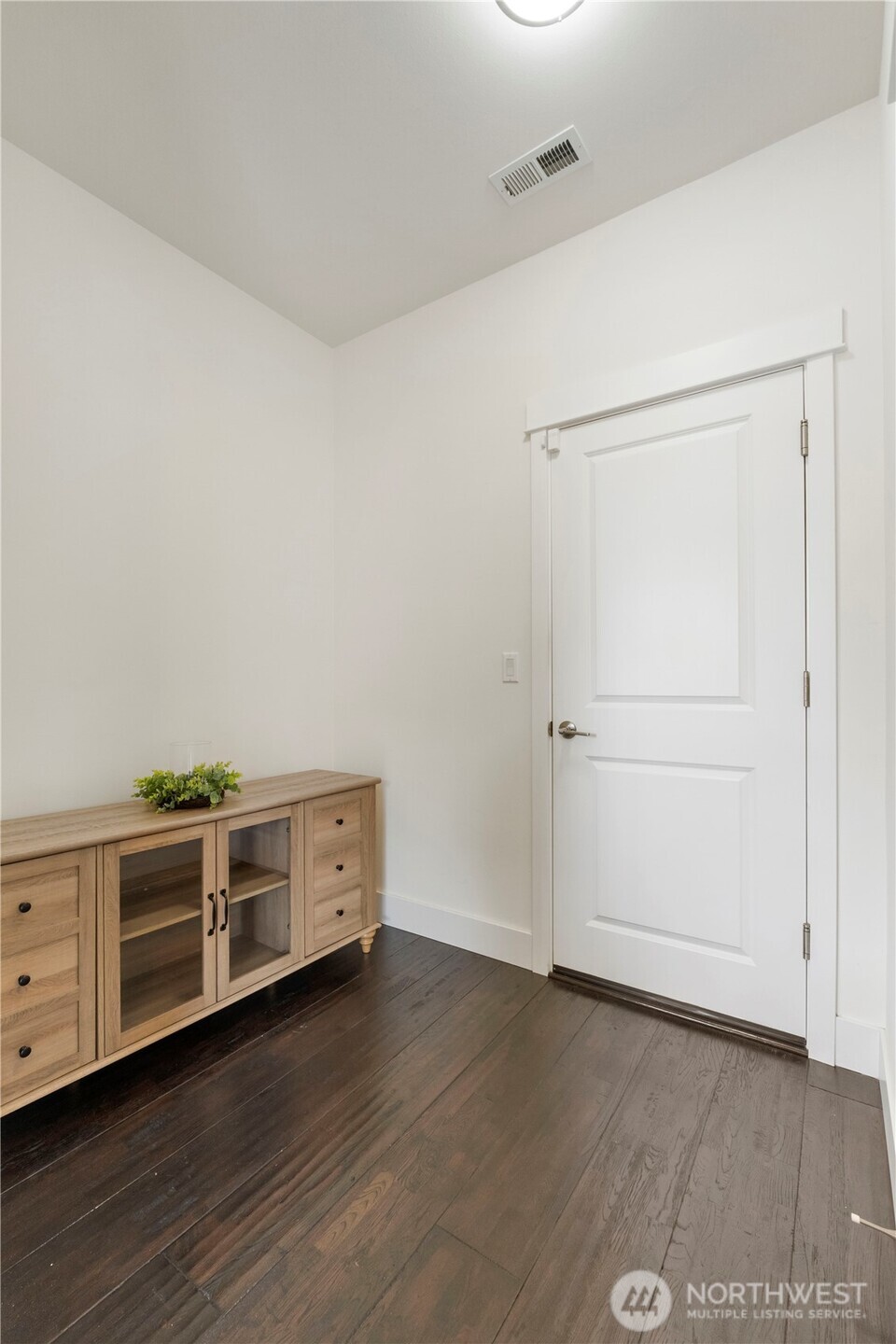 916 SW 341st St , Federal Way, WA 98023