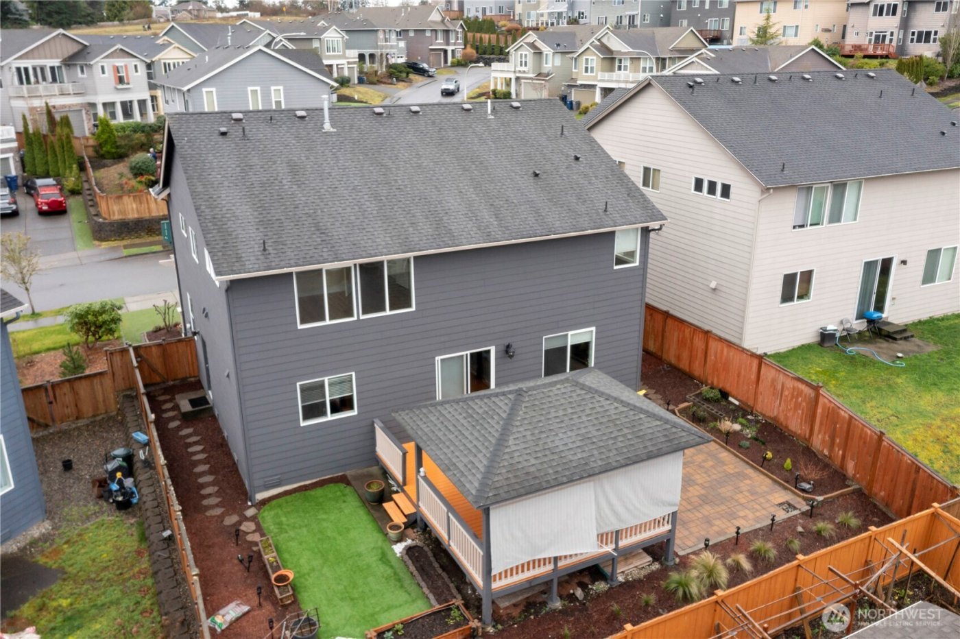 916 SW 341st St , Federal Way, WA 98023