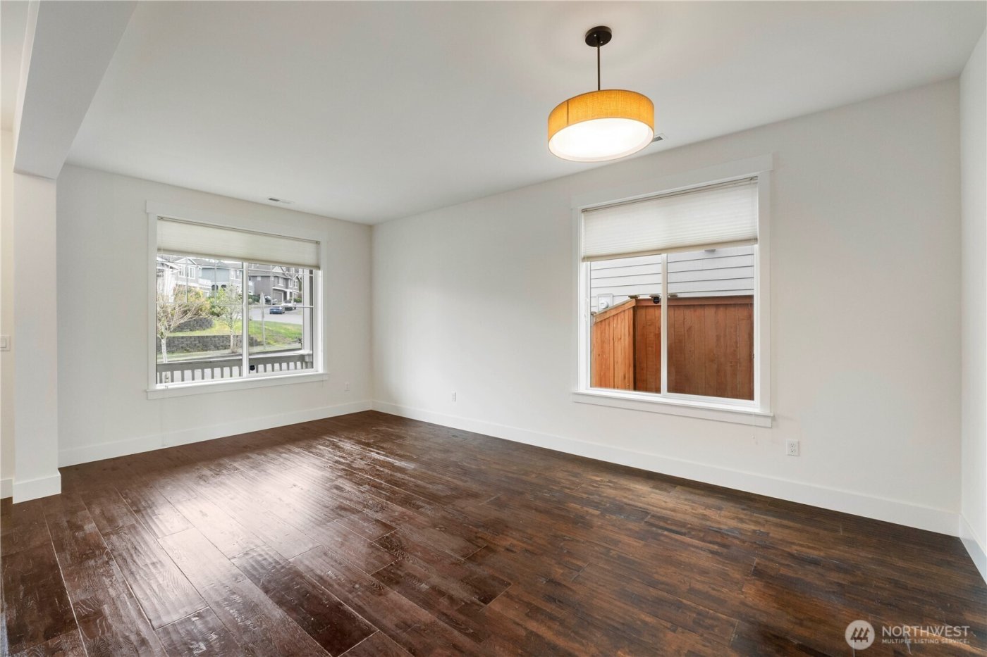 916 SW 341st St , Federal Way, WA 98023