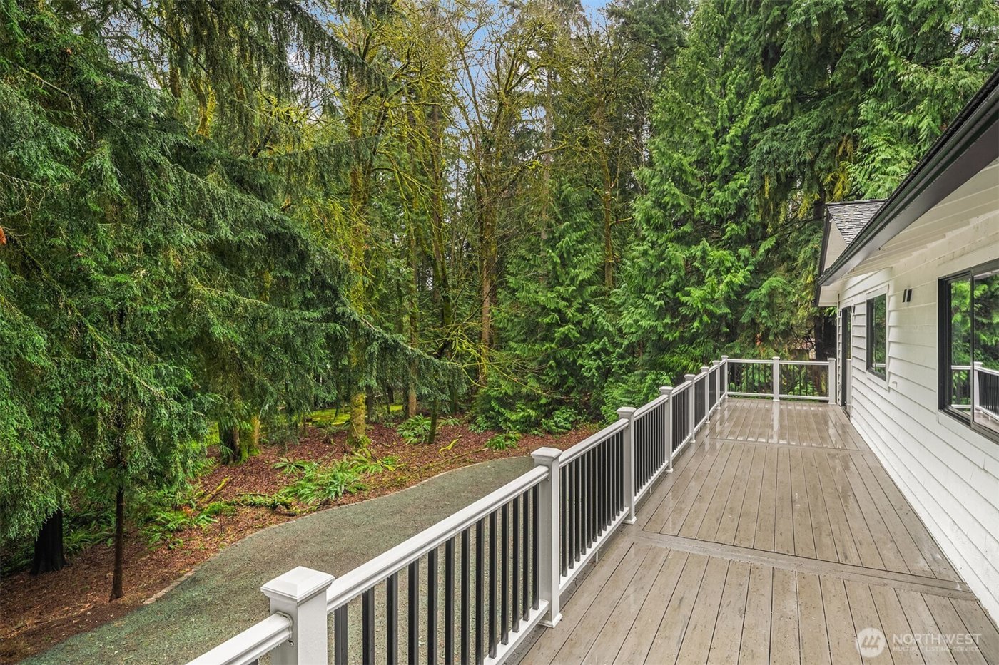 8107 214th Place SE, Woodinville, WA 98072-9744