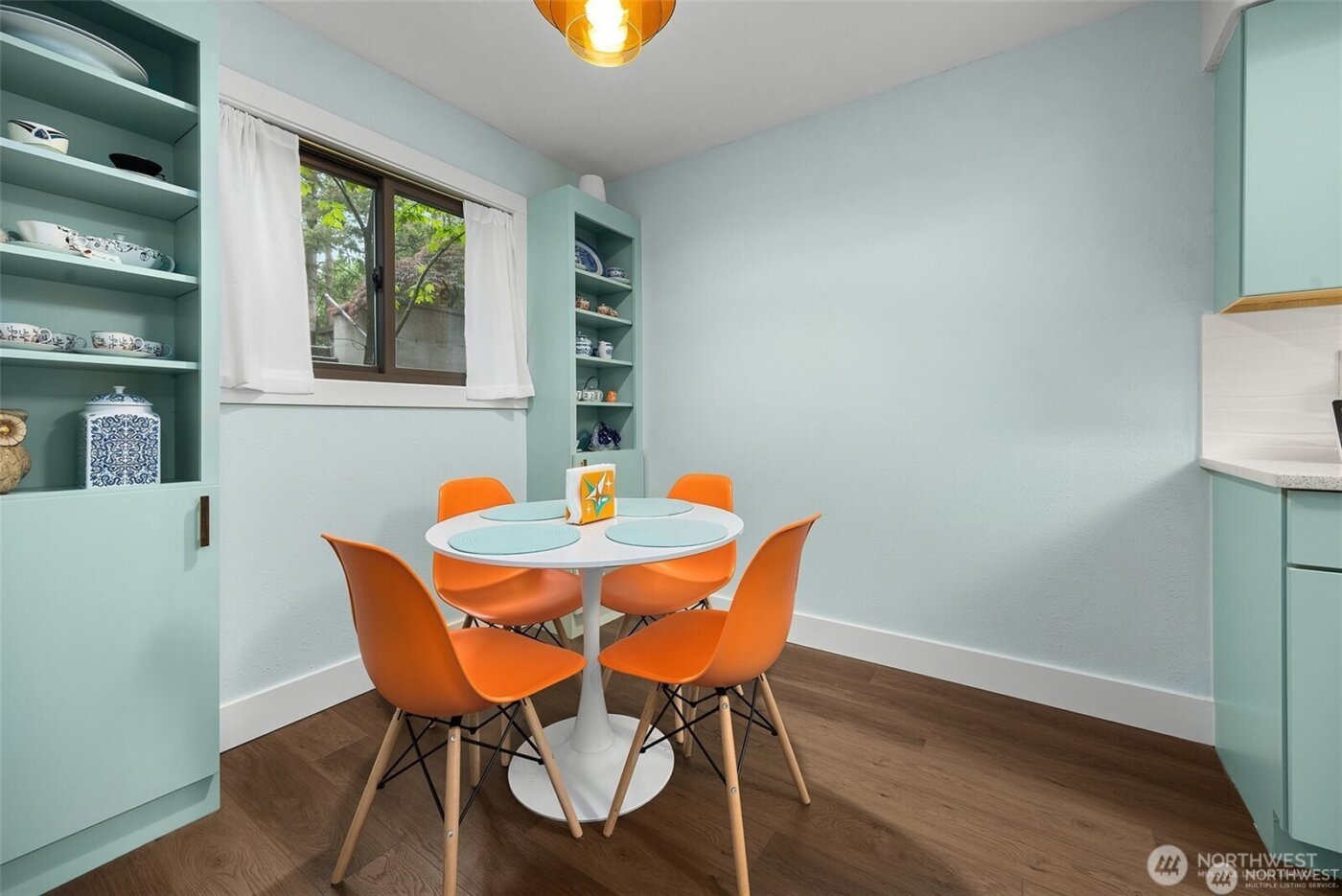 1524 NE 140th Street #D2, Seattle, WA 98125