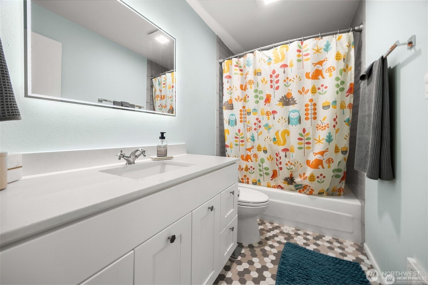 1524 NE 140th Street #D2, Seattle, WA 98125