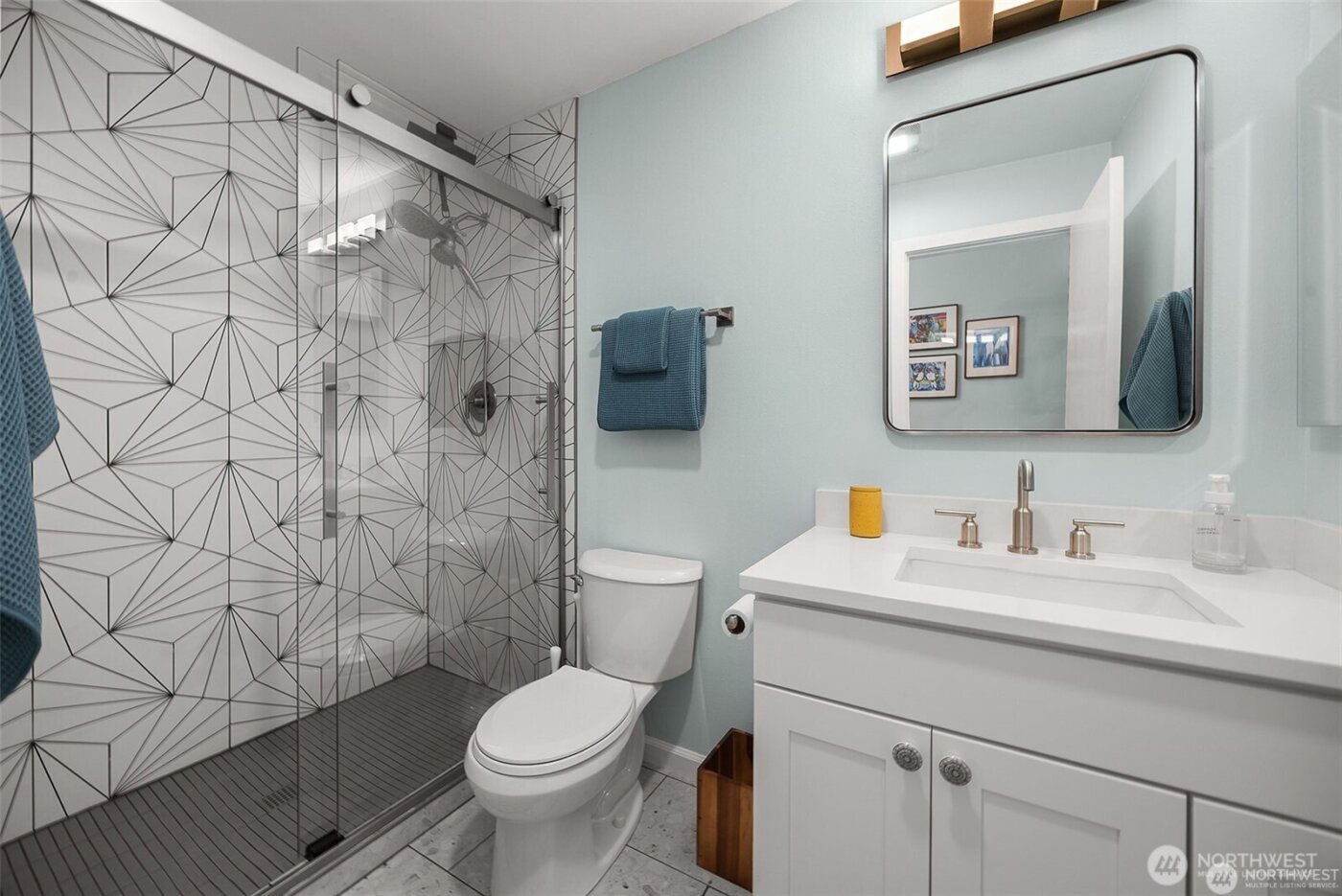 1524 NE 140th Street #D2, Seattle, WA 98125