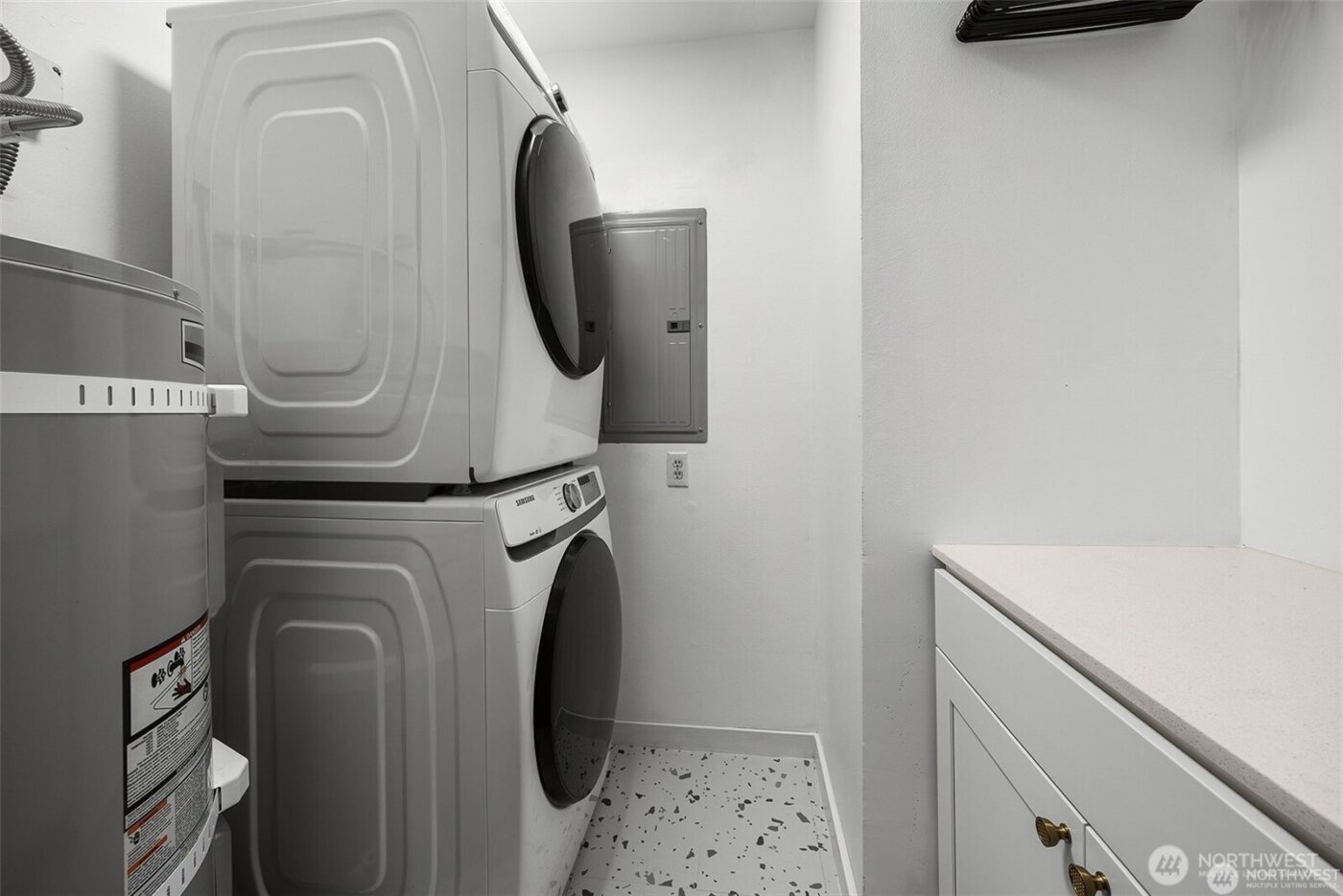 1524 NE 140th Street #D2, Seattle, WA 98125