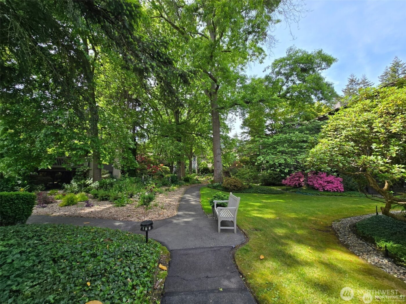 1524 NE 140th Street #D2, Seattle, WA 98125