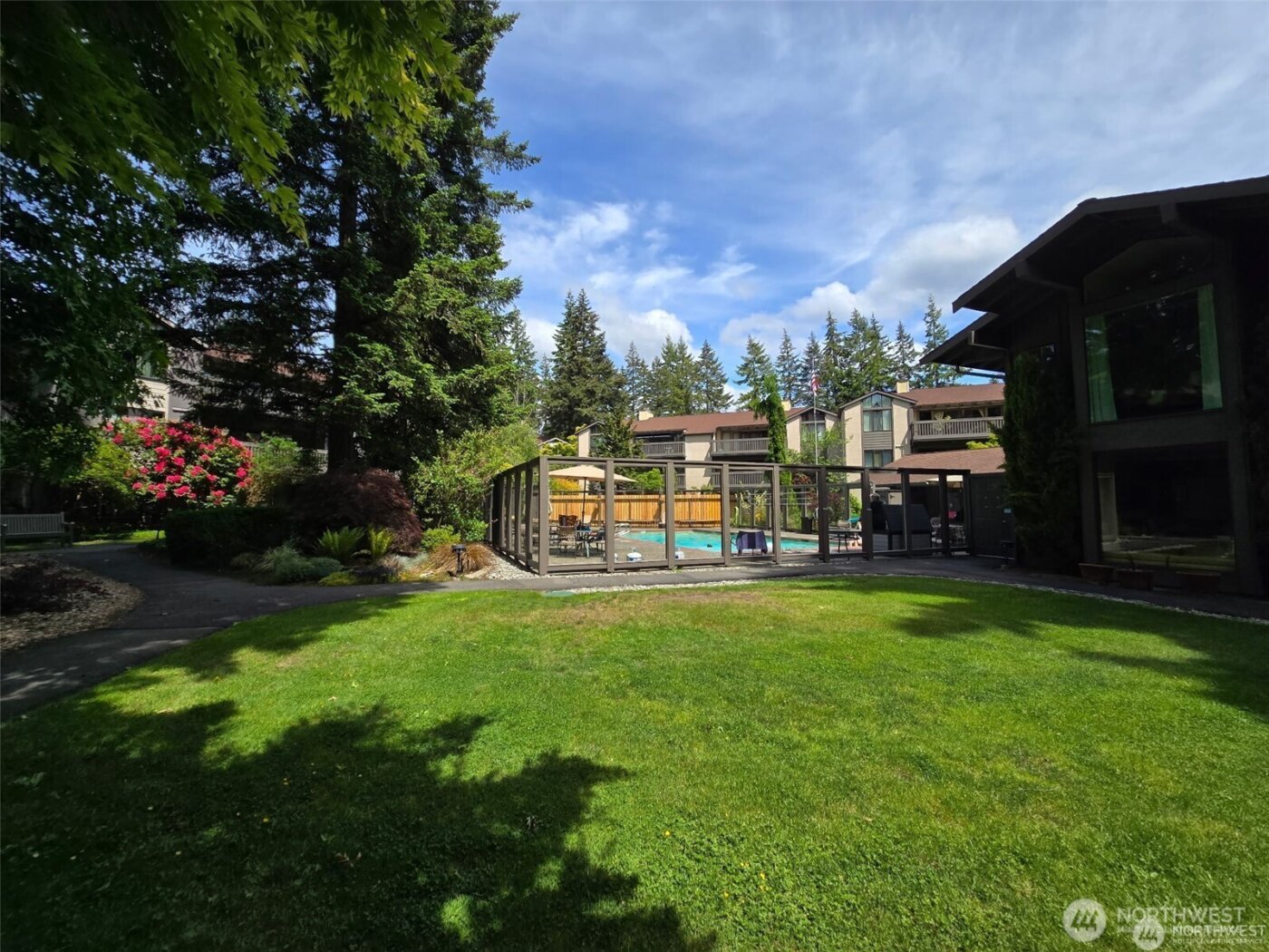 1524 NE 140th Street #D2, Seattle, WA 98125