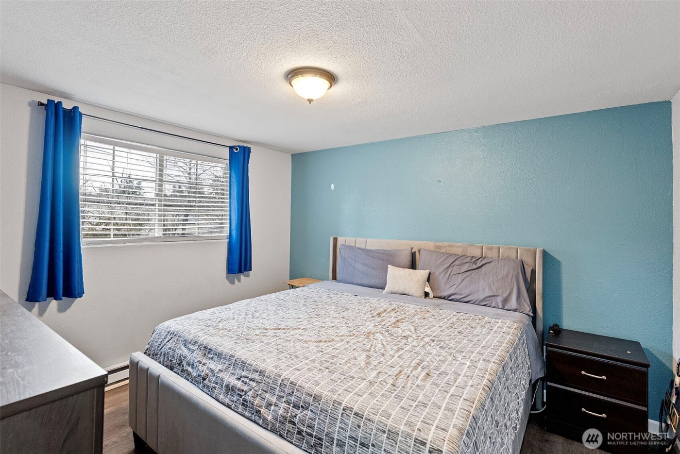 1325 Carr Boulevard , Bremerton, WA 98312